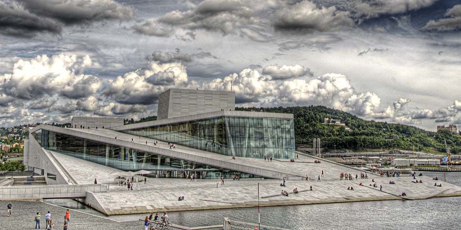 Stockholm Opera House Ext.jpg